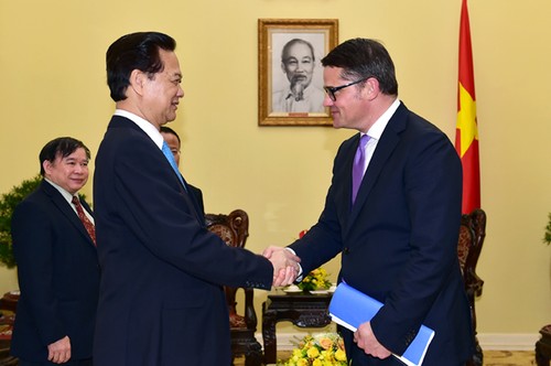 Nguyen Tan Dung reçoit le ministre des Sciences et de l’Art du land de Hesse - ảnh 1